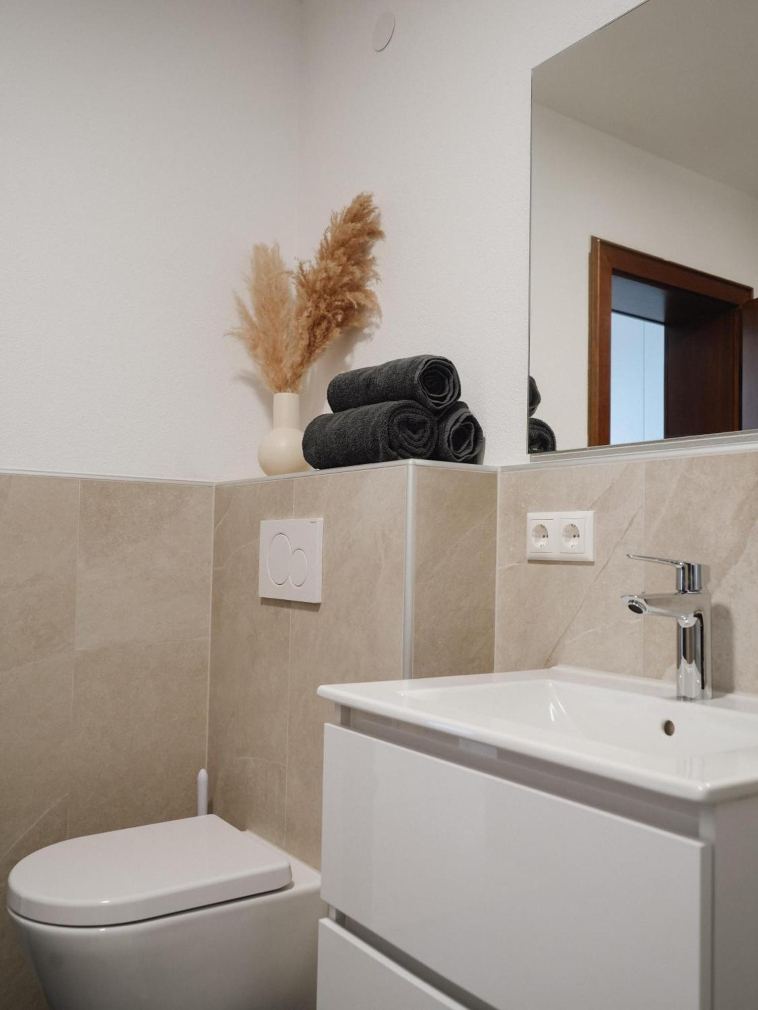 Ehrenberg Apartments Reutte Luaran gambar